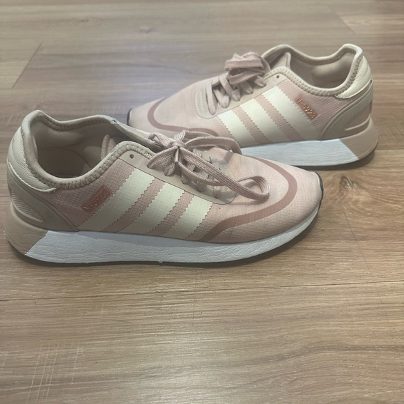 ADIDAS PINK ATHLETIC SHOES SIZE 7.5 - Picture 4 of 6